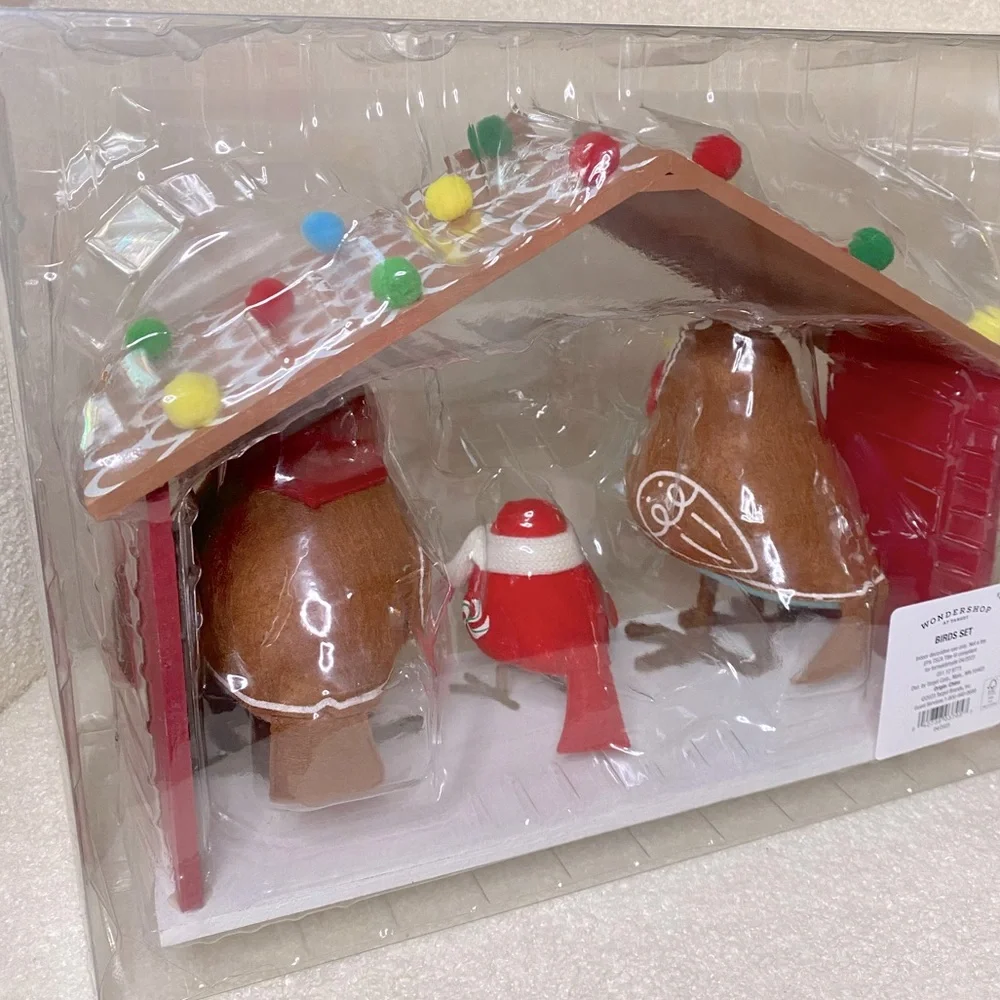 NWT Target Wondershop 4pc Featherly Friends Gingerbread House - Picture 2 of 11